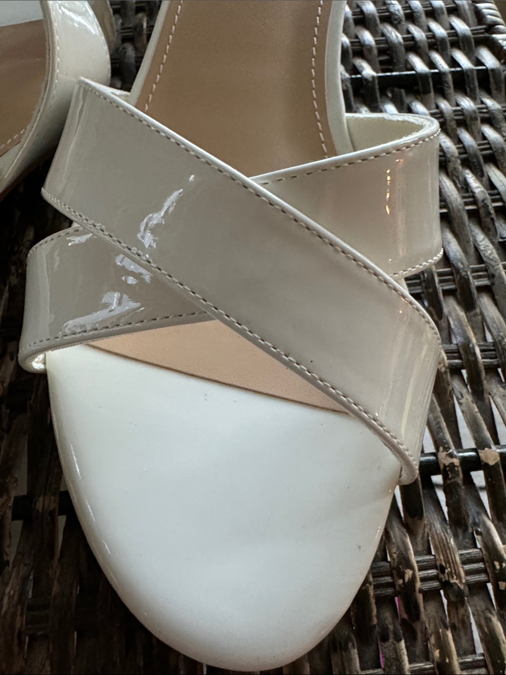 WETKISS kitten heel mules‎ off white crossstrap slip on women’s size 10 - Picture 8 of 8